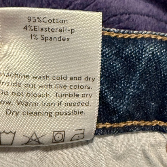 95% Cotton JBD Denim Skirt in Large - Picture 3 of 7